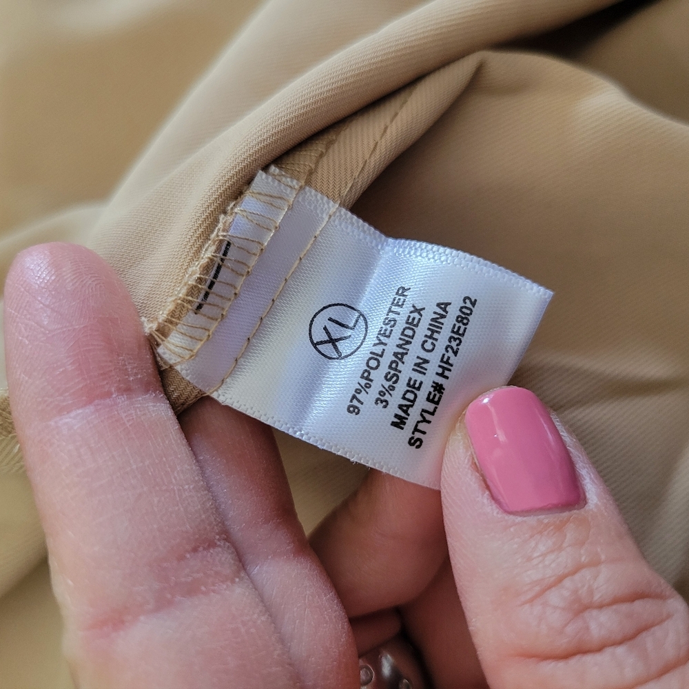 NWT Fashion Nova Tan Cream Belted Trench Coat Size XL - Picture 7 of 8